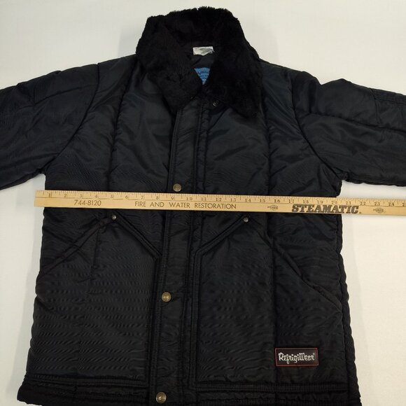 RefrigiWear Insulated Bomber Jacket Full Zip Ribbed Cuffs & Waist Men Small USA - Picture 11 of 13